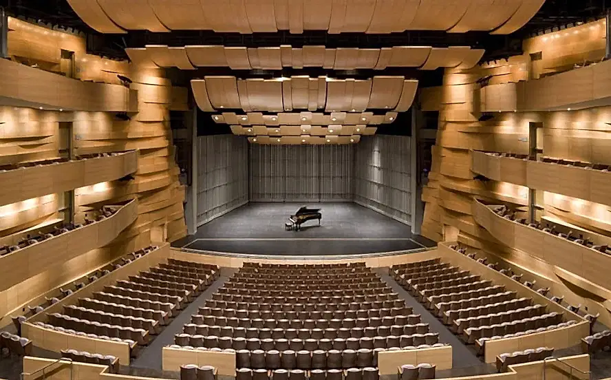  Kongre Merkezi Ses Yalıtımı